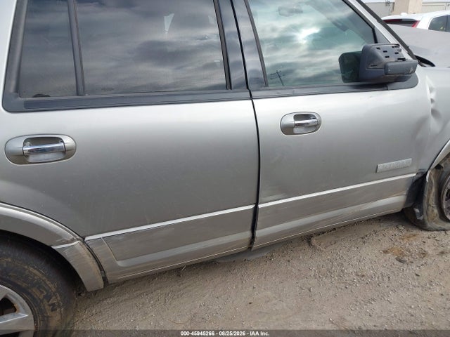 Продаж на аукціоні авто 2008 Ford Expedition Xlt, vin: 1FMFU15548LA80966, номер лоту: 45945266