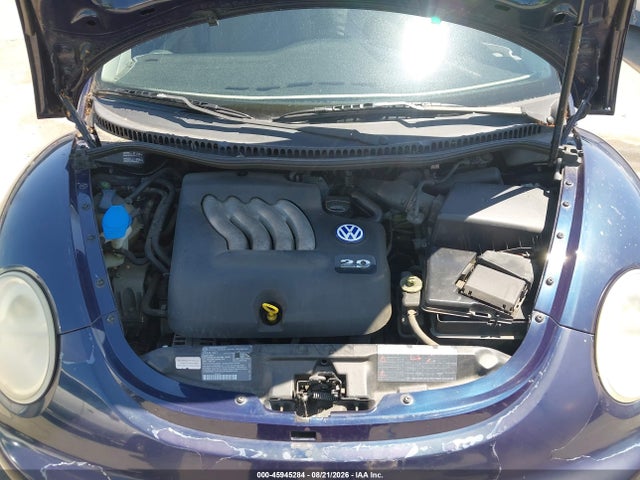 45945284 :رقم المزاد ، 3VWCC21C8YM417963 vin ، 2000 Volkswagen New Beetle Gls مزاد بيع