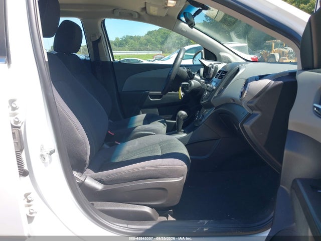 Продажа на аукционе авто 2014 Chevrolet Sonic Lt Auto, vin: 1G1JC5SH9E4101235, номер лота: 45945307