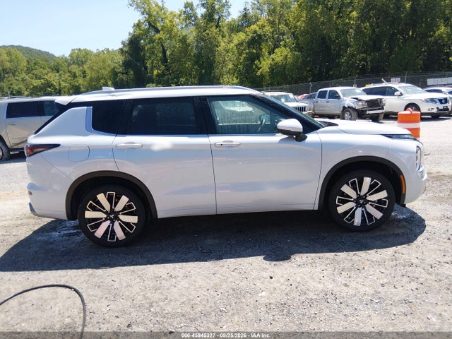 2025 Mitsubishi Outlander Sel 2.5 S-awc მანქანა იყიდება აუქციონზე, vin: JA4J4WA80SZ056464, აუქციონის ნომერი: 45945327