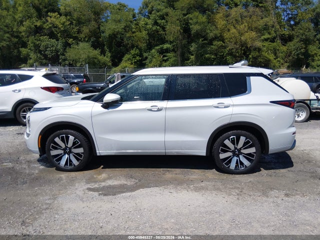 2025 Mitsubishi Outlander Sel 2.5 S-awc მანქანა იყიდება აუქციონზე, vin: JA4J4WA80SZ056464, აუქციონის ნომერი: 45945327