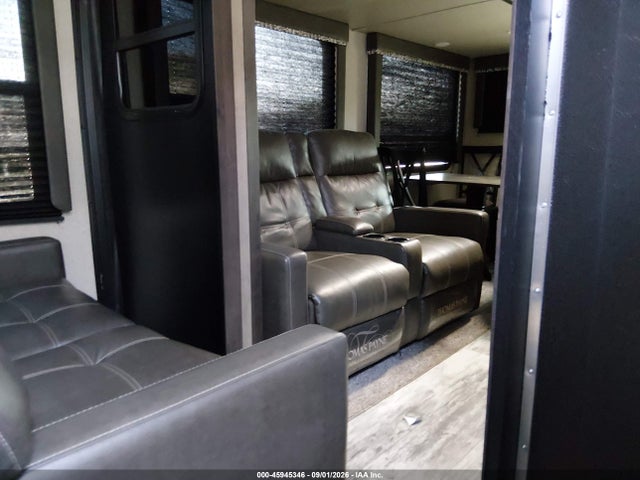 Продаж на аукціоні авто 2020 Sprinter Other, vin: 4YDT33320L1531066, номер лоту: 45945346