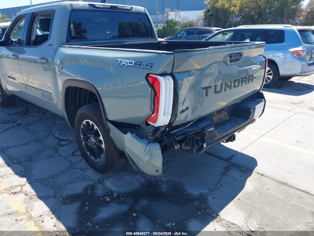 Продаж на аукціоні авто 2024 Toyota Tundra Sr5, vin: 5TFLA5DB4RX213850, номер лоту: 45945377