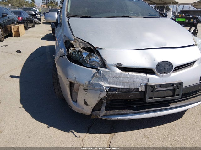 Toyota Prius Two 2015 JTDKN3DU1F1937824 Image 6