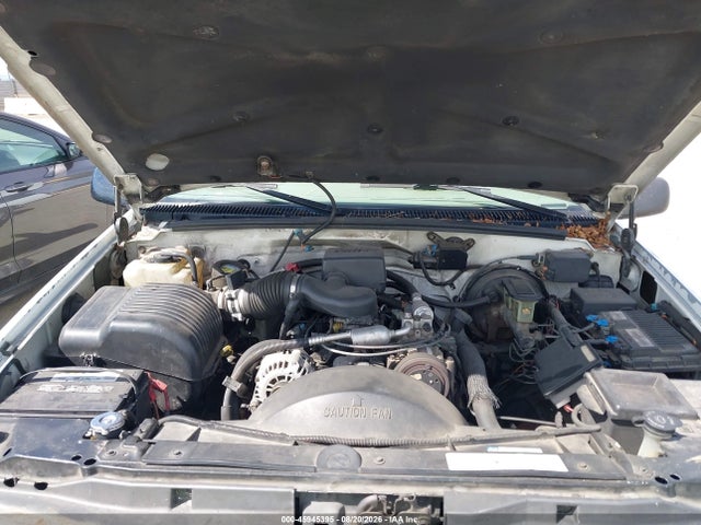 1997 Chevrolet Tahoe Ls მანქანა იყიდება აუქციონზე, vin: 1GNEK13R0VJ331315, აუქციონის ნომერი: 45945395