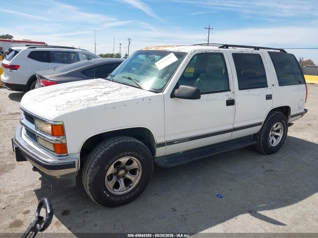 1997 Chevrolet Tahoe Ls მანქანა იყიდება აუქციონზე, vin: 1GNEK13R0VJ331315, აუქციონის ნომერი: 45945395