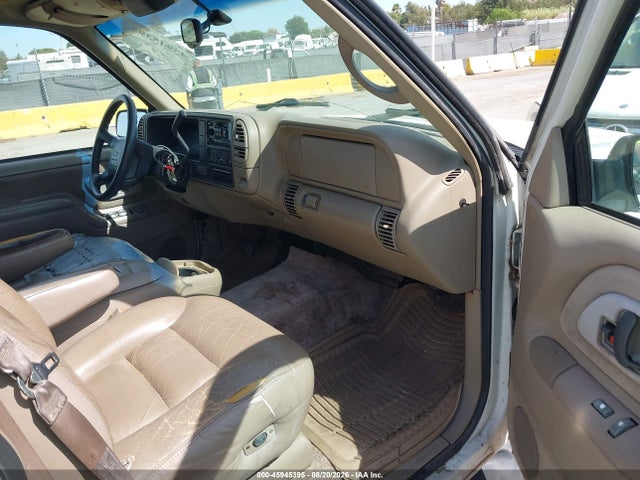 1997 Chevrolet Tahoe Ls მანქანა იყიდება აუქციონზე, vin: 1GNEK13R0VJ331315, აუქციონის ნომერი: 45945395