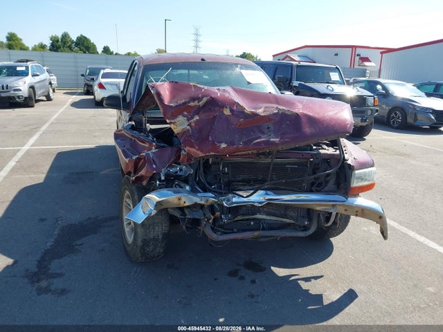 Продажа на аукционе авто 2000 Dodge Dakota Slt/sport, vin: 1B7GL2AX8YS601671, номер лота: 45945432