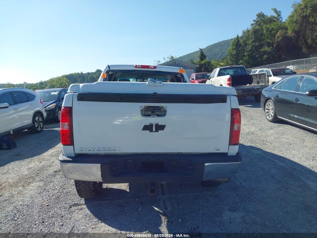 2007 Chevrolet Silverado 1500 Lt2 მანქანა იყიდება აუქციონზე, vin: 2GCEK13M271539819, აუქციონის ნომერი: 45945435