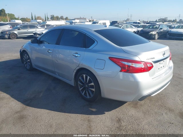 Nissan Altima 2.5 Sv 2017 1N4AL3APXHC185585 Image 3