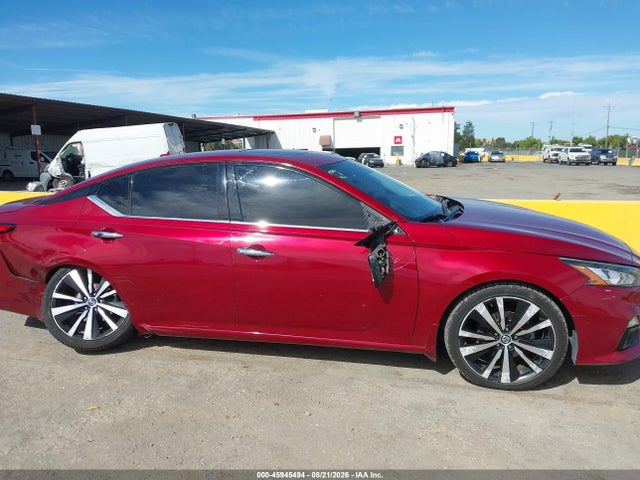 Продажа на аукционе авто 2021 Nissan Altima Platinum Intelligent Awd, vin: 1N4BL4FW7MN301723, номер лота: 45945494