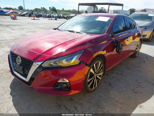 Продажа на аукционе авто 2021 Nissan Altima Platinum Intelligent Awd, vin: 1N4BL4FW7MN301723, номер лота: 45945494