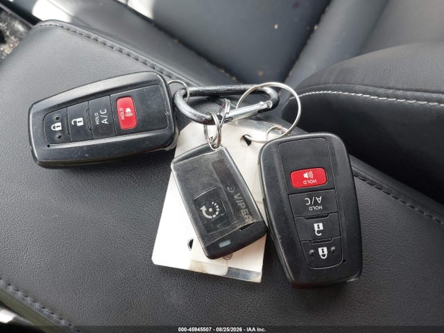 Toyota Prius Prime Xle 2022 JTDKAMFP7N3221618 Image 11