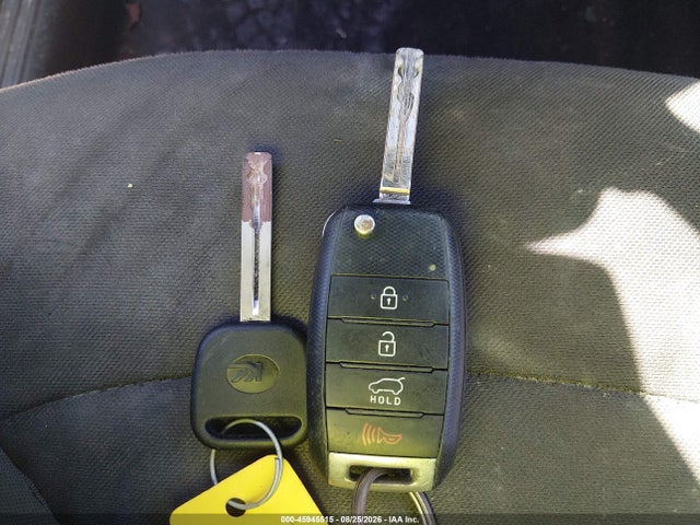 Продаж на аукціоні авто 2015 Kia Soul, vin: KNDJN2A24F7798083, номер лоту: 45945515