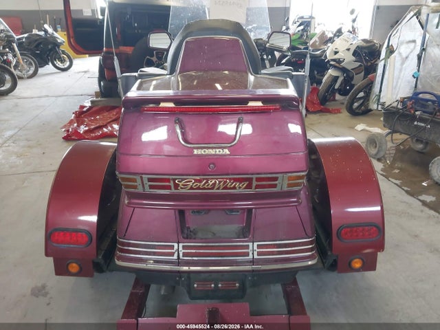 1989 Honda Gl1500 მანქანა იყიდება აუქციონზე, vin: 1HFSC2205KA106648, აუქციონის ნომერი: 45945524