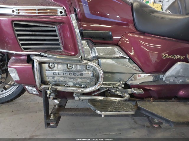 1989 Honda Gl1500 მანქანა იყიდება აუქციონზე, vin: 1HFSC2205KA106648, აუქციონის ნომერი: 45945524