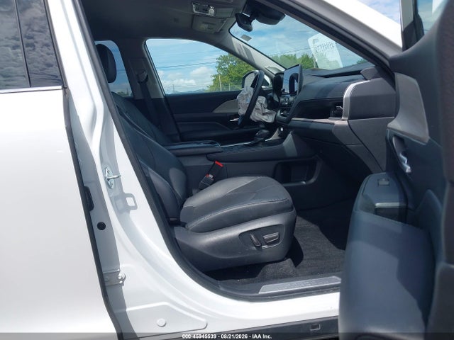 Toyota Grand Highlander Limited 2024 5TDAAAB52RS025251 Image 5