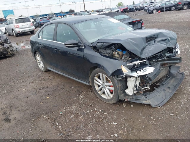 Продажа на аукционе авто 2013 Volkswagen Jetta Gli, vin: 3VW5A7AJ9DM245608, номер лота: 45945540