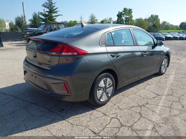 Продаж на аукціоні авто 2020 Hyundai Ioniq Hybrid Blue, vin: KMHC65LC4LU220619, номер лоту: 45945542