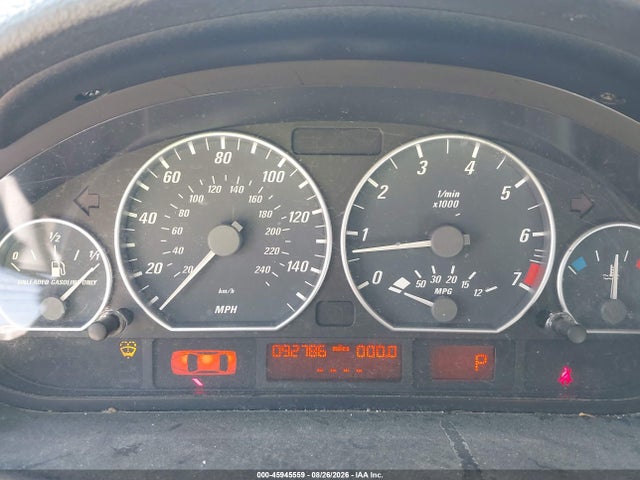 2006 Bmw 330ci მანქანა იყიდება აუქციონზე, vin: WBABW53436PZ43211, აუქციონის ნომერი: 45945559
