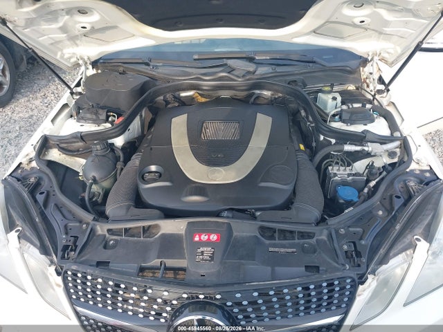 45945560 :رقم المزاد ، WDDHF9AB0BA495681 vin ، 2011 Mercedes-benz E 550 4matic مزاد بيع