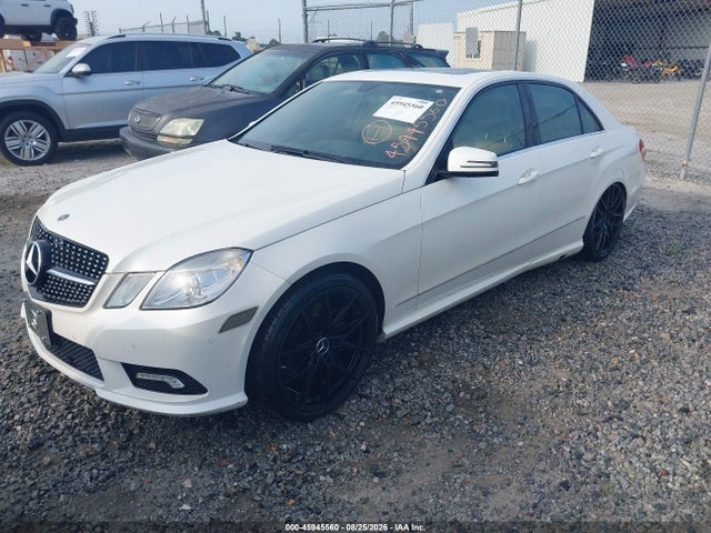 45945560 :رقم المزاد ، WDDHF9AB0BA495681 vin ، 2011 Mercedes-benz E 550 4matic مزاد بيع
