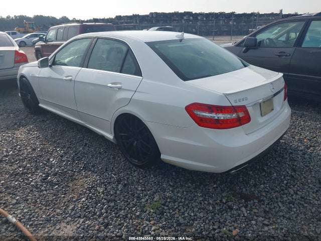 45945560 :رقم المزاد ، WDDHF9AB0BA495681 vin ، 2011 Mercedes-benz E 550 4matic مزاد بيع