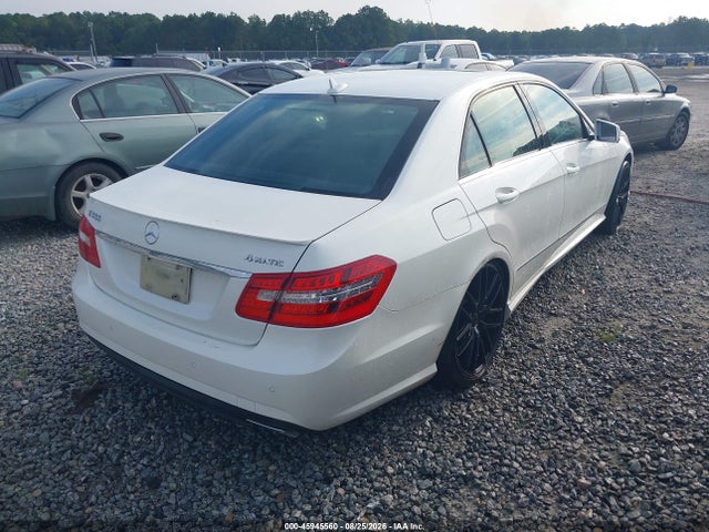 45945560 :رقم المزاد ، WDDHF9AB0BA495681 vin ، 2011 Mercedes-benz E 550 4matic مزاد بيع