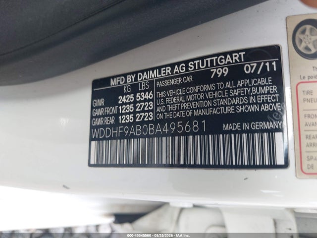 45945560 :رقم المزاد ، WDDHF9AB0BA495681 vin ، 2011 Mercedes-benz E 550 4matic مزاد بيع