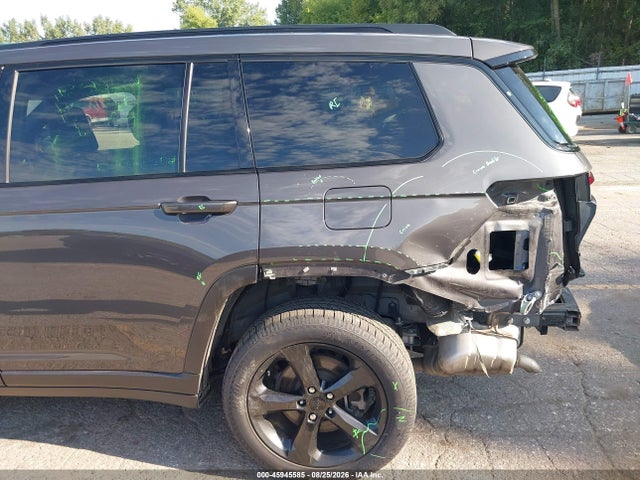 45945585 :رقم المزاد ، 1C4RJKAG1N8525508 vin ، 2022 Jeep Grand Cherokee L Altitude 4x4 مزاد بيع