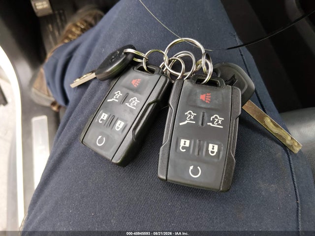 Продажа на аукционе авто 2019 Chevrolet Tahoe Lt, vin: 1GNSKBKC8KR192909, номер лота: 45945593