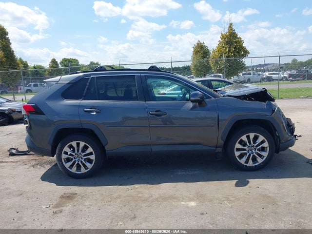 Продажа на аукционе авто 2019 Toyota Rav4 Xle Premium, vin: 2T3A1RFVXKC012794, номер лота: 45945610