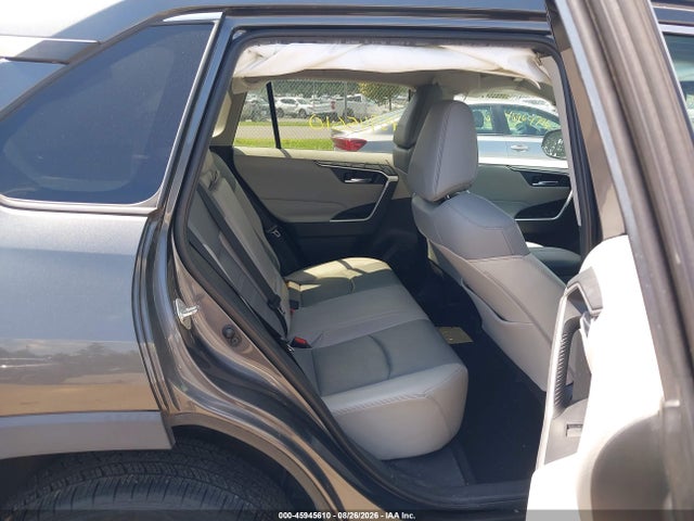 Продажа на аукционе авто 2019 Toyota Rav4 Xle Premium, vin: 2T3A1RFVXKC012794, номер лота: 45945610