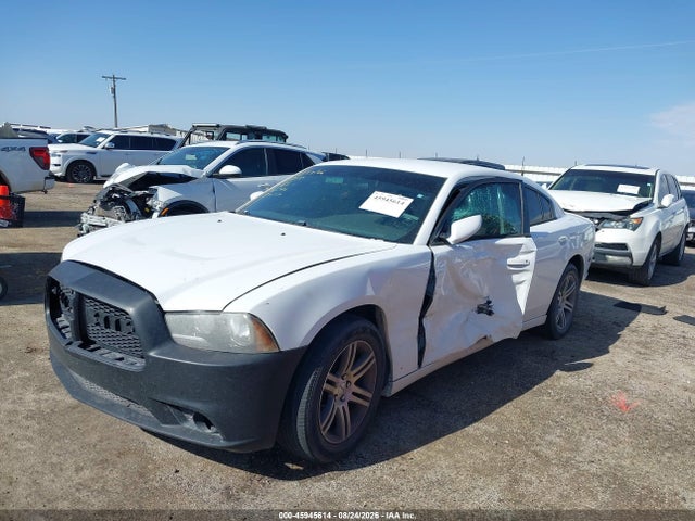 45945614 :رقم المزاد ، 2C3CDXAT6DH629402 vin ، 2013 Dodge Charger Police مزاد بيع