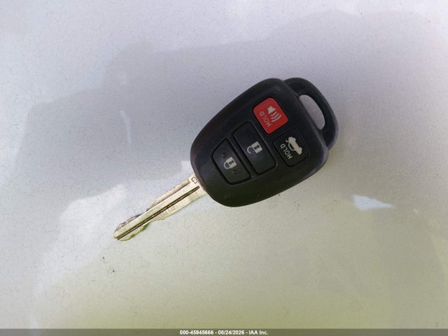 45945666 :رقم المزاد ، 4T4BF1FK0ER339851 vin ، 2014 Toyota Camry Xle مزاد بيع