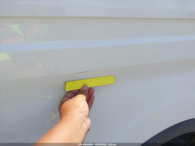 1FMZK1ZM3JKB43071 Ford Transit-150 Xl
