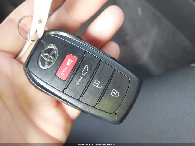 2025 Toyota Corolla Hybrid Le მანქანა იყიდება აუქციონზე, vin: JTDBDMHE4S3023030, აუქციონის ნომერი: 45945674