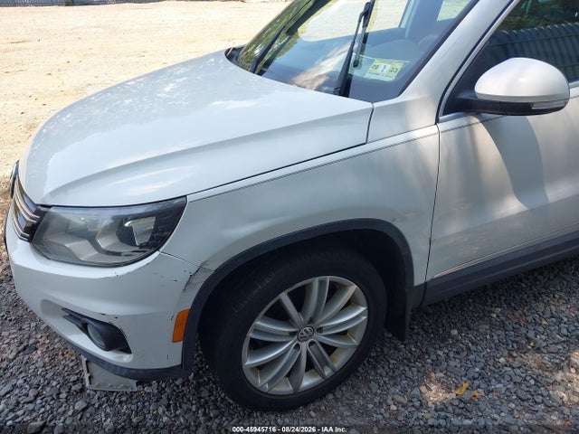 Продаж на аукціоні авто 2016 Volkswagen Tiguan Se, vin: WVGAV7AX8GW564363, номер лоту: 45945716