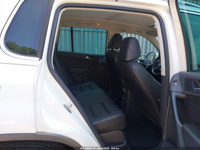 Продаж на аукціоні авто 2016 Volkswagen Tiguan Se, vin: WVGAV7AX8GW564363, номер лоту: 45945716