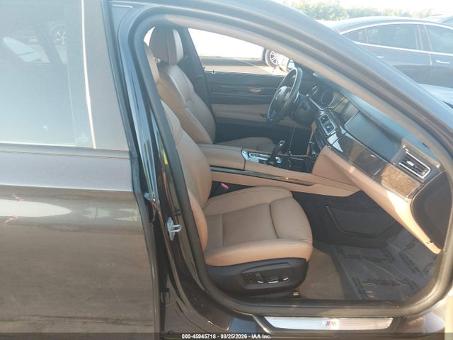 2014 Bmw Alpina B7 Xdrive მანქანა იყიდება აუქციონზე, vin: WBAYF8C5XED653231, აუქციონის ნომერი: 45945718