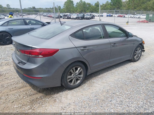 Hyundai Elantra Value Edition 2018 5NPD84LF3JH273889 Image 4
