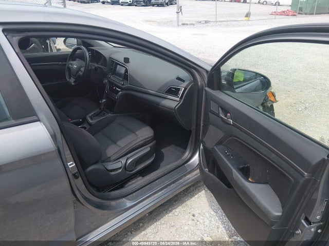 Hyundai Elantra Value Edition 2018 5NPD84LF3JH273889 Image 5