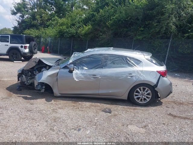 Mazda Mazda3 I Touring 2016 JM1BM1L72G1344428 Image 14