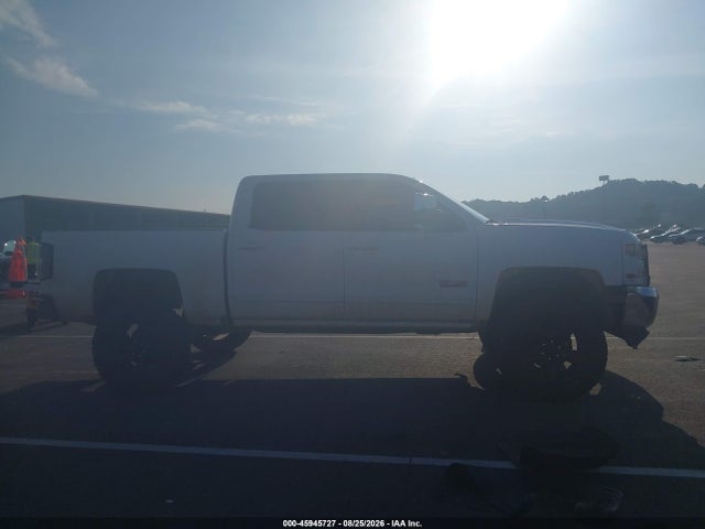 Продажа на аукционе авто 2017 Chevrolet Silverado 1500 Lt, vin: 3GCUKREC9HG106473, номер лота: 45945727