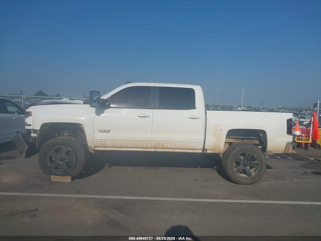 Продажа на аукционе авто 2017 Chevrolet Silverado 1500 Lt, vin: 3GCUKREC9HG106473, номер лота: 45945727
