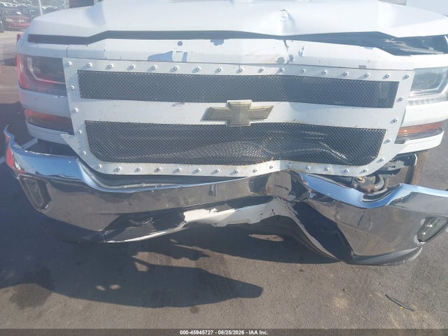 Продажа на аукционе авто 2017 Chevrolet Silverado 1500 Lt, vin: 3GCUKREC9HG106473, номер лота: 45945727