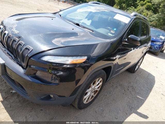 Auction sale of the 2016 Jeep Cherokee Latitude, vin: 1C4PJMCB0GW371781, lot number: 45945749