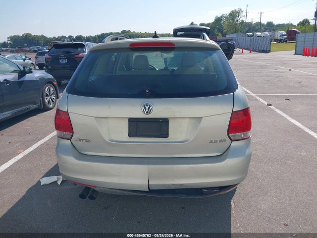 45945762 :رقم المزاد ، 3VWPX7AJXAM634986 vin ، 2010 Volkswagen Jetta Se مزاد بيع