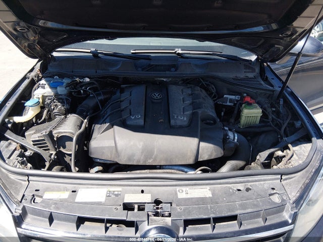 Volkswagen Touareg X 2014 WVGEP9BPXED014886 Image 10