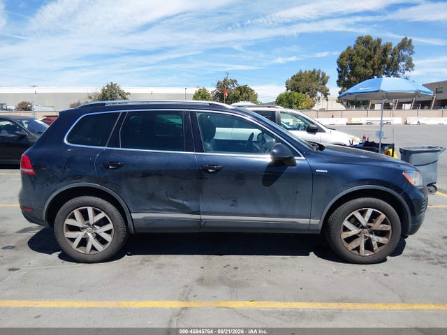 Volkswagen Touareg X 2014 WVGEP9BPXED014886 Image 13